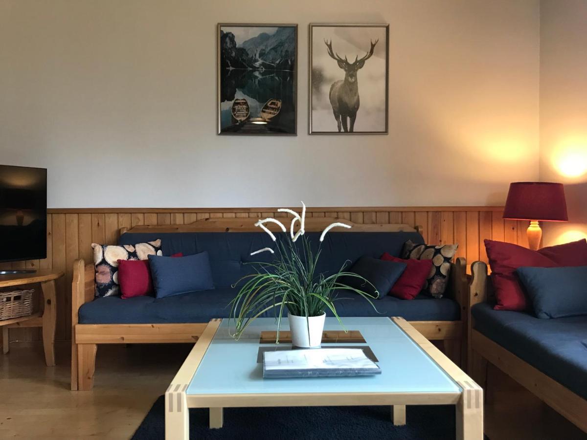Apartment Rentun Maja Сариселка Екстериор снимка